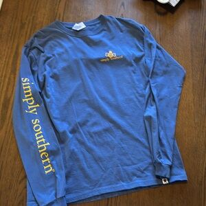 Simply southern blue long sleeve Bee T-shirt